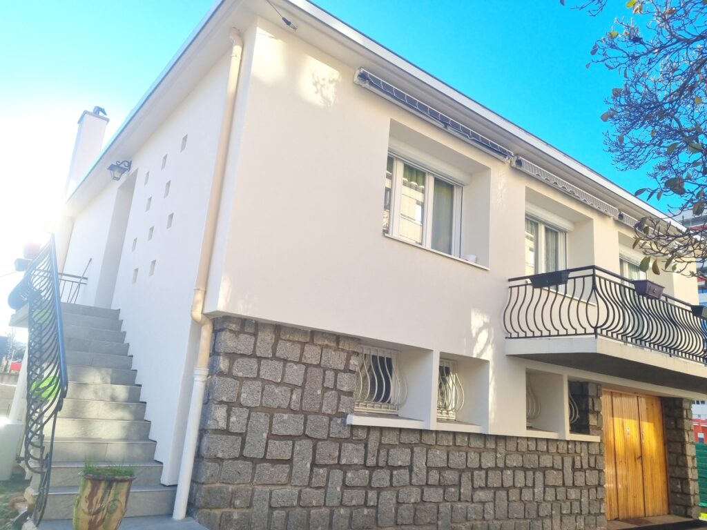 Ravalement de façade et peinture extérieure